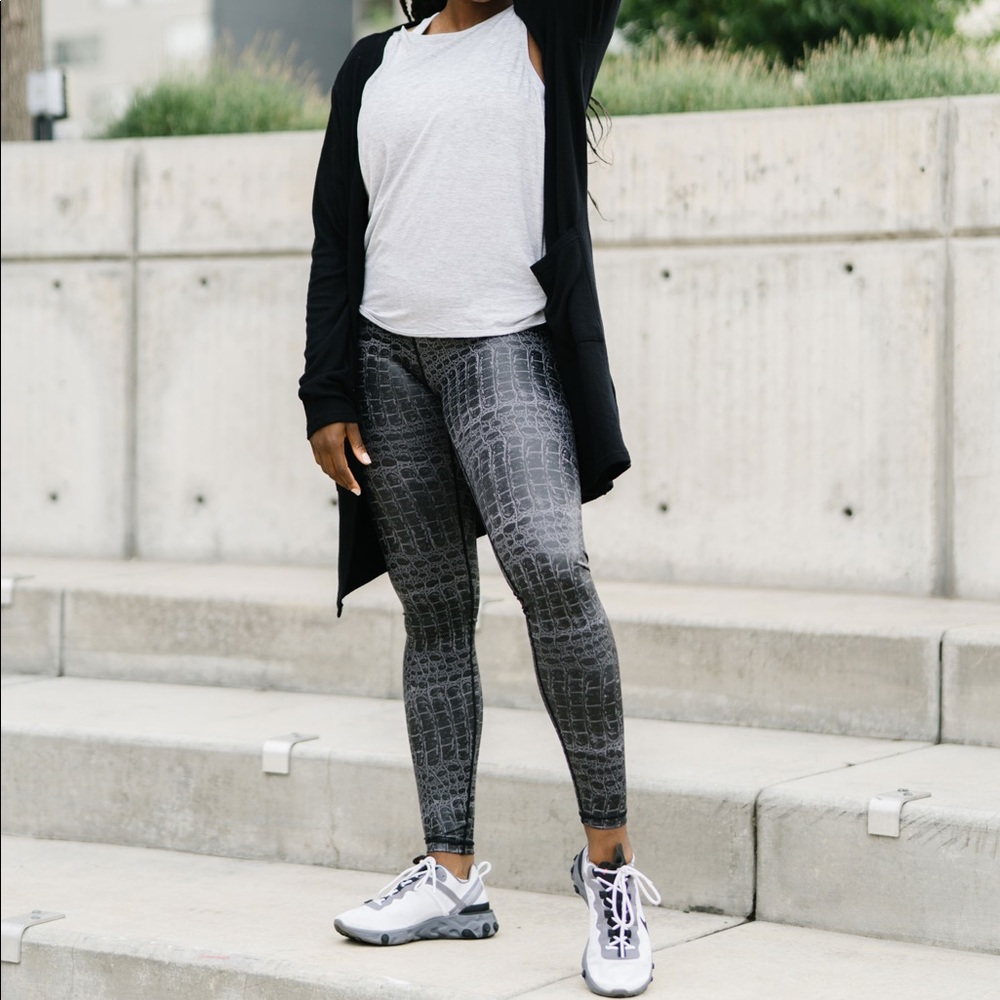 - Zyia Gray Armor Light n tight hi rise